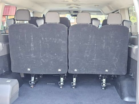 Used 2024 Ford Transit 350 XLT RWD image 29