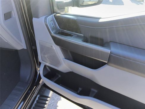New 2026 Ford F350 XLT w/ XLT Premium Package AWD/4WD image 26