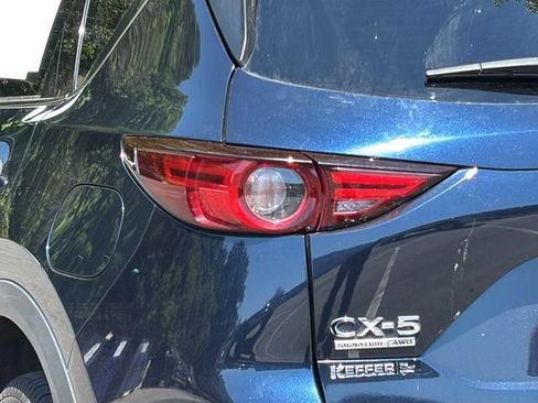 Used 2020 MAZDA CX-5 Signature AWD/4WD image 29