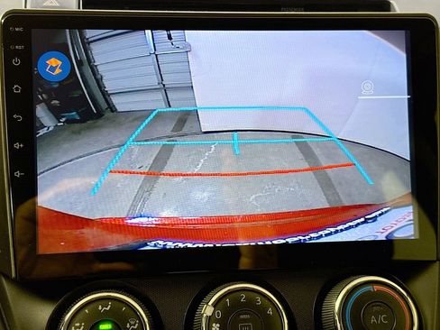 Used 2016 Toyota RAV4 LE image 13