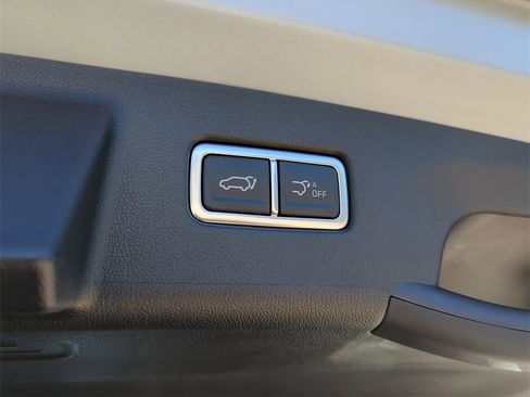 New 2026 Kia Sorento SX image 11