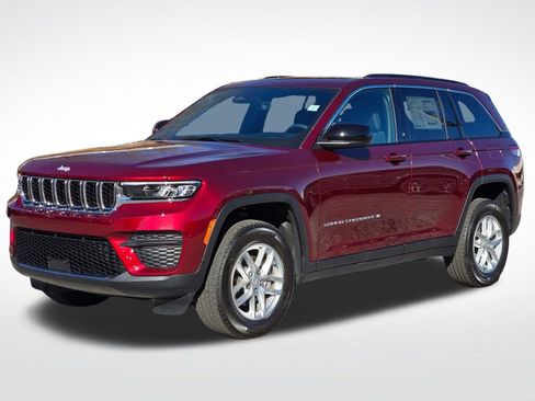 New 2025 Jeep Grand Cherokee Laredo X w/ Luxury Tech Group I image 2
