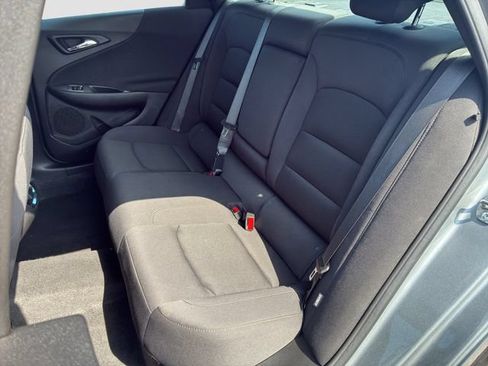 Used 2024 Chevrolet Malibu LT FWD image 13
