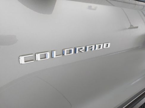 Used 2024 Chevrolet Colorado Z71 w/ Z71 Convenience Package 2 image 32