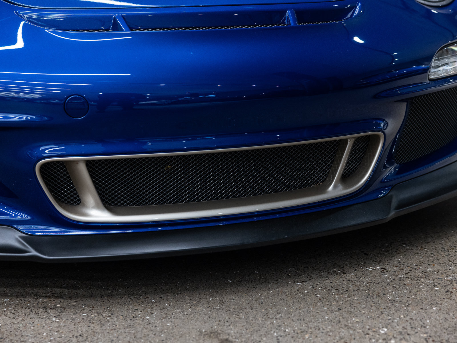 Used 2010 Porsche 911 GT3 RS RWD image 14