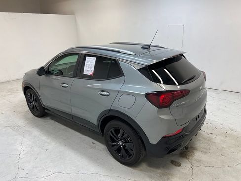 Used 2025 Buick Encore GX Sport Touring FWD image 5