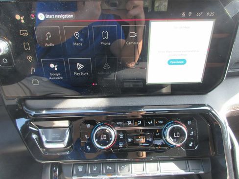 New 2026 GMC Sierra 2500 AT4 w/ AT4 Premium Plus Package AWD/4WD image 19