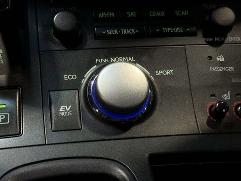 Used 2011 Lexus CT 200h Premium w/ Premium Audio Pkg FWD image 26