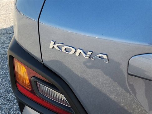 Used 2021 Hyundai Kona SEL image 10