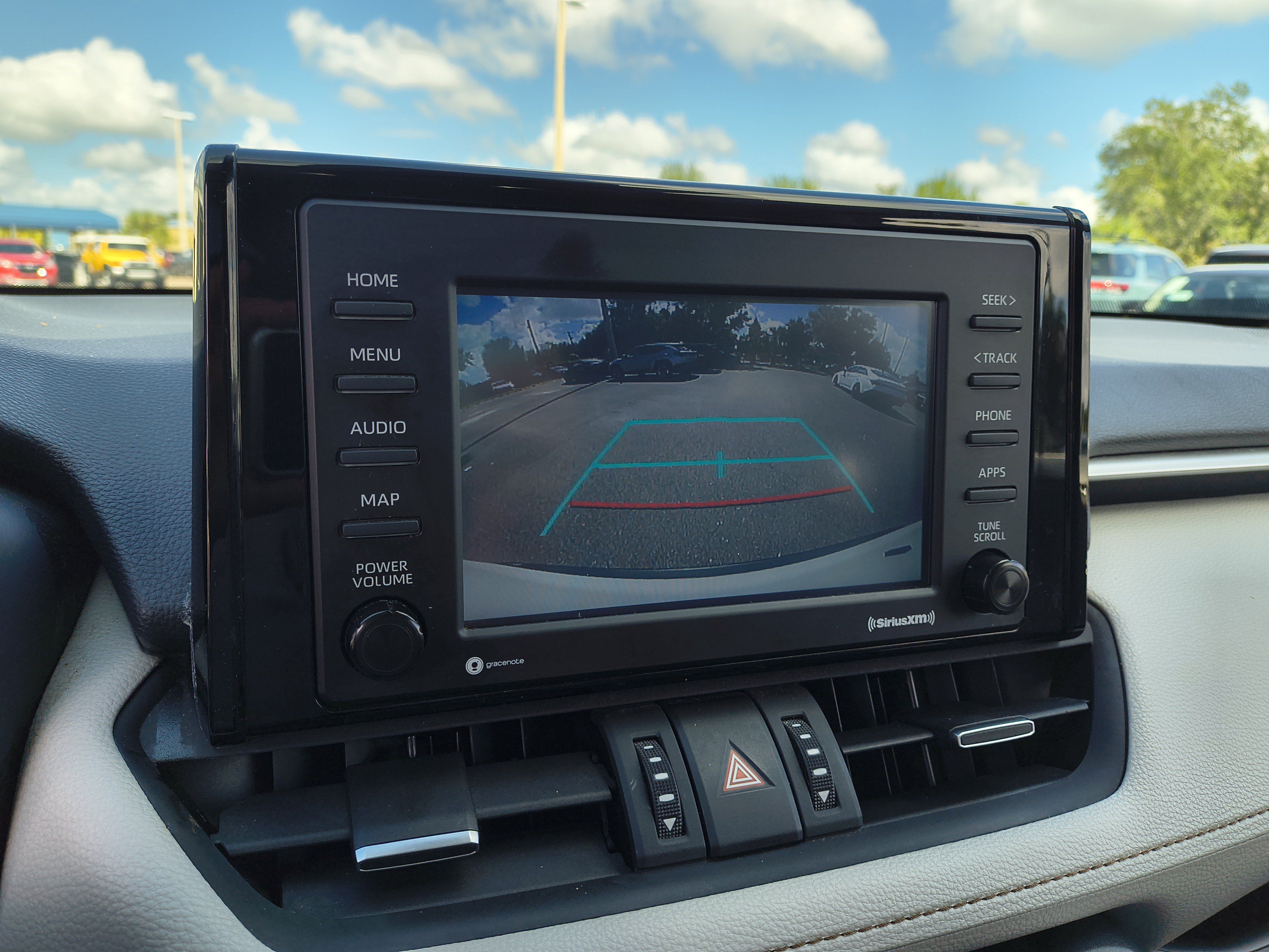 Used 2021 Toyota RAV4 XLE Premium AWD/4WD image 25