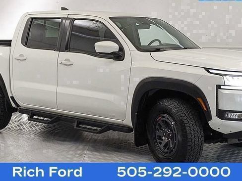 Used 2025 Nissan Frontier PRO-4X AWD/4WD image 1