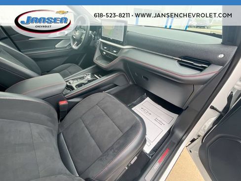 Used 2025 Ford Explorer ST AWD/4WD image 29