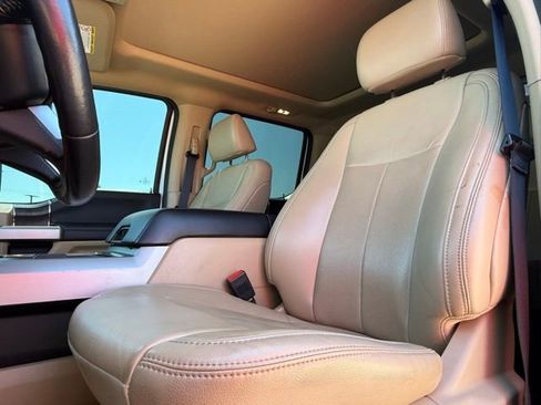 Used 2021 Ford F350 Lariat AWD/4WD image 13