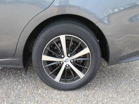 Used 2019 Subaru Impreza 2.0i Premium w/ Eyesight & BSD/Rcta & SRF AWD/4WD image 15