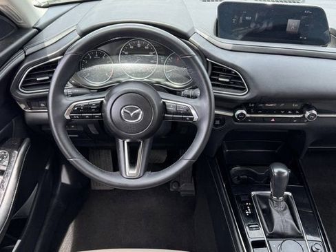 Used 2025 MAZDA CX-30 AWD 2.5 S w/ Preferred Package image 12