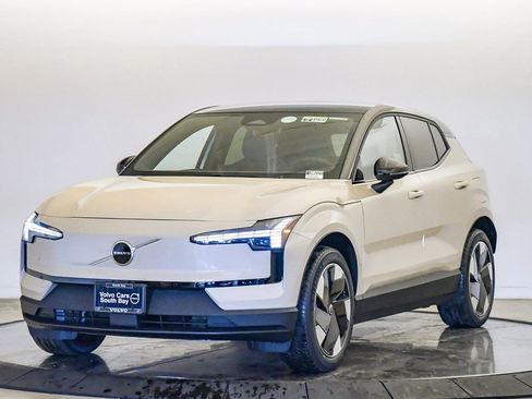 New 2026 Volvo EX30 Plus w/ Climate Package image 1