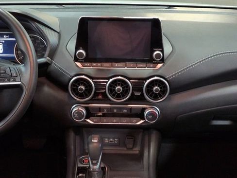 Used 2025 Nissan Sentra SV FWD image 16