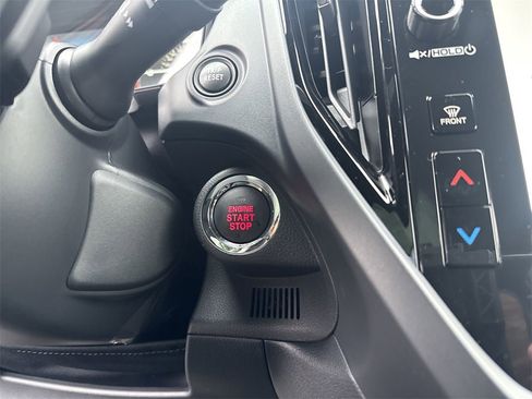 New 2025 Subaru Forester Touring image 32