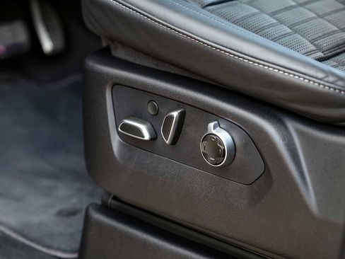 Used 2025 Cadillac Escalade V w/ LPO, Floor Liner Package image 41