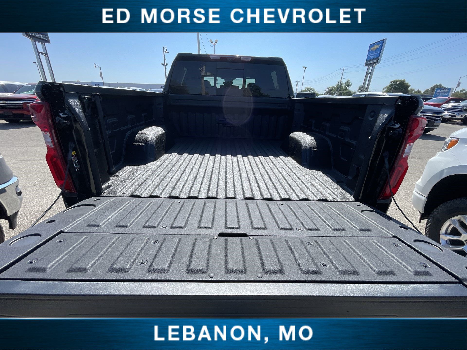 New 2026 Chevrolet Silverado 1500 ZR2 AWD/4WD image 25