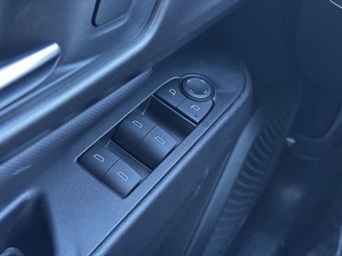 New 2026 Chevrolet Equinox EV LT image 30