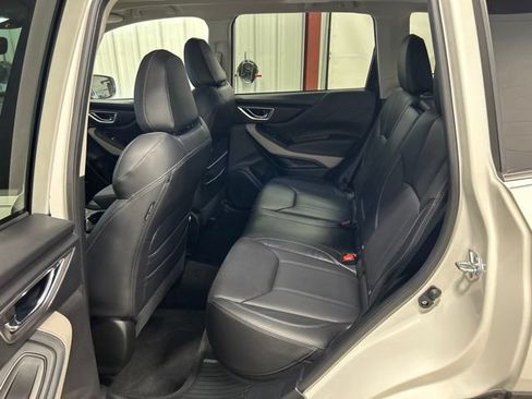 Used 2024 Subaru Forester Limited AWD/4WD image 18