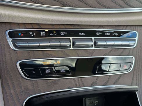 Certified 2021 Mercedes-Benz E 350 4MATIC Sedan image 26