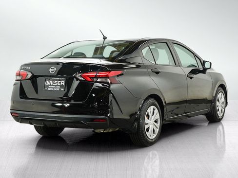 Used 2021 Nissan Versa S FWD image 5