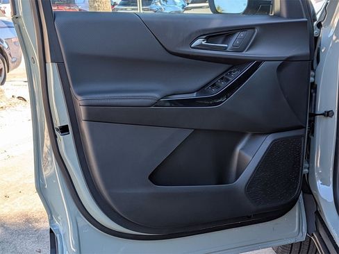 New 2026 Chevrolet Equinox LT image 7