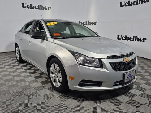 Used 2012 Chevrolet Cruze LS w/ Connectivity Package FWD image 1
