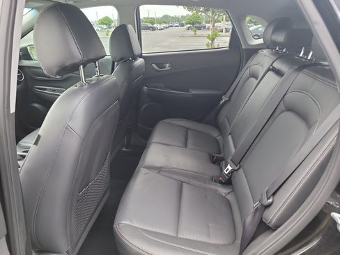 Used 2021 Hyundai Kona Ultimate FWD image 14