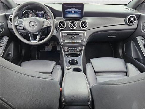 Used 2019 Mercedes-Benz CLA 250 image 16