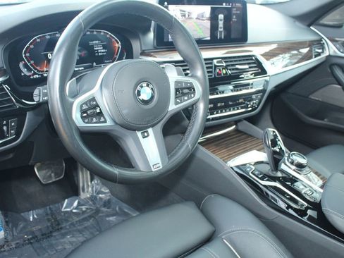 Certified 2023 BMW 540i xDrive w/ Executive Package image 14