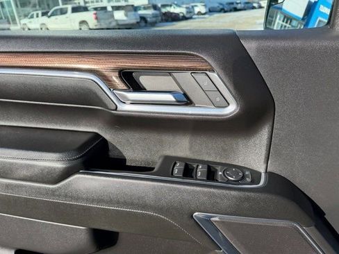 Used 2024 Chevrolet Silverado 1500 RST image 22