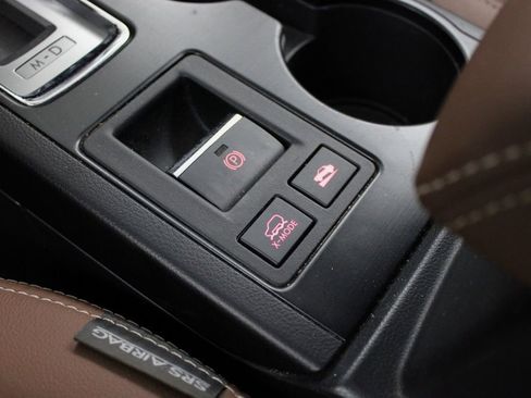 Used 2017 Subaru Outback 3.6R Touring w/ Popular Package #5A image 38