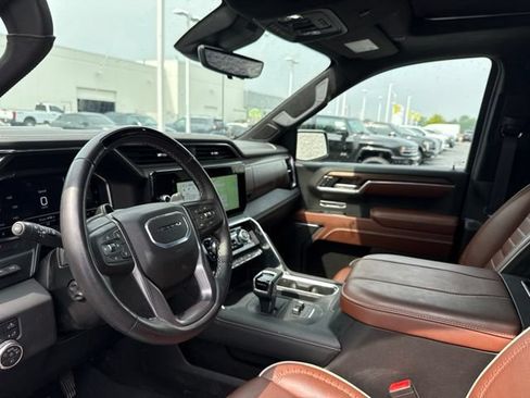 Used 2025 GMC Sierra 1500 Denali Ultimate AWD/4WD image 13