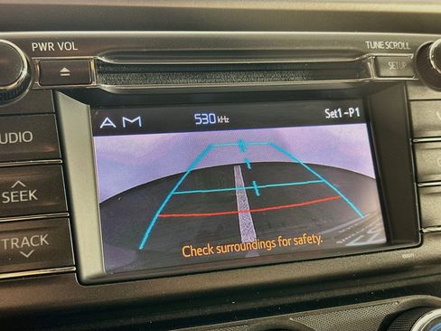 Used 2013 Toyota RAV4 LE FWD image 21