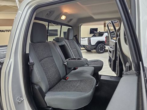 Used 2017 RAM 1500 Lone Star image 22