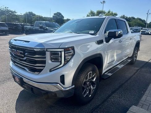 New 2026 GMC Sierra 1500 SLT w/ SLT Premium Plus Package AWD/4WD image 3