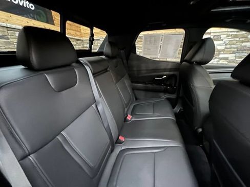 Certified 2025 Hyundai Elantra N FWD image 37