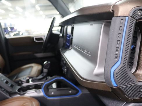 Used 2021 Ford Bronco Outer Banks AWD/4WD image 29