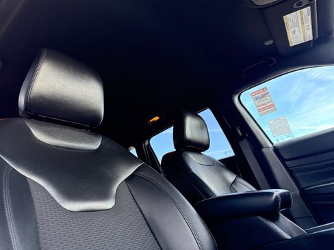 Used 2022 Jeep Compass Altitude image 16