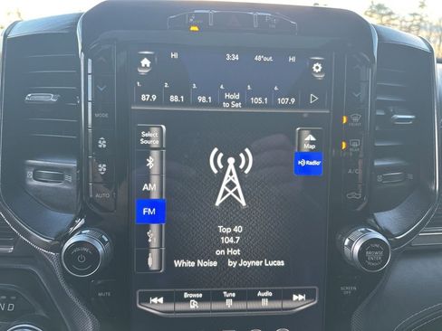 Used 2019 RAM 1500 Limited image 22