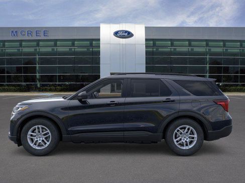 New 2026 Ford Explorer Active w/ Active Comfort Package RWD image 3