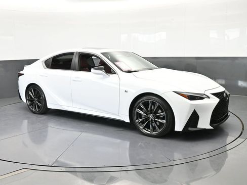 Used 2024 Lexus IS 300 300 image 8