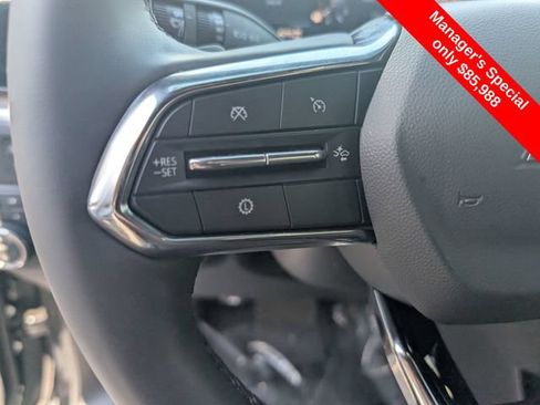 Used 2026 Chevrolet Suburban High Country AWD/4WD image 18