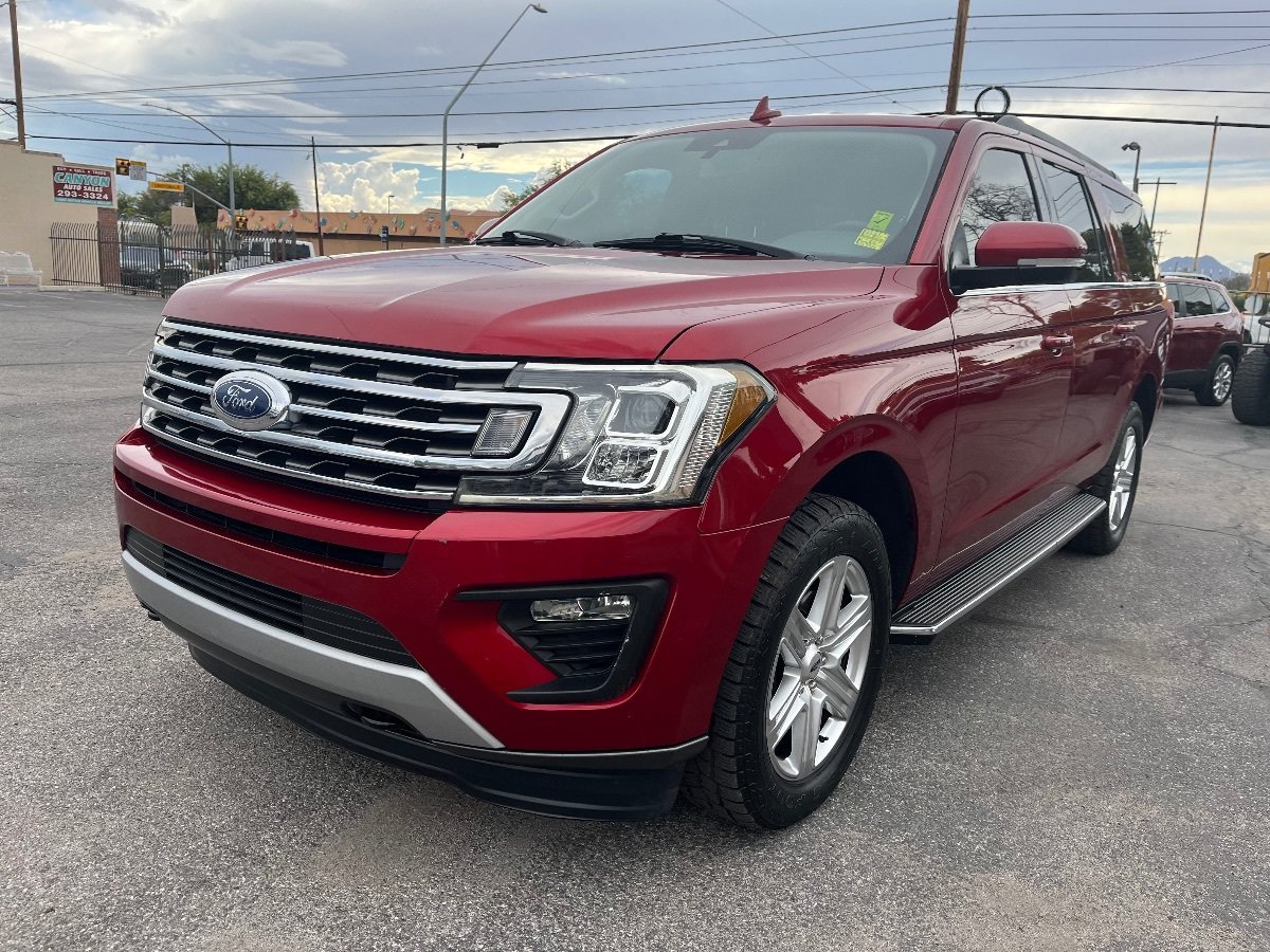 Used 2019 Ford Expedition Max XLT w/ Equipment Group 202A AWD/4WD image 11