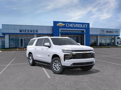 New 2025 Chevrolet Suburban LT w/ Comfort Package