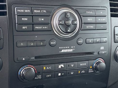 Used 2008 Nissan Pathfinder SE w/ Leather Pkg RWD image 19