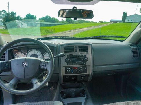 Used 2007 Dodge Dakota SLT AWD/4WD image 9